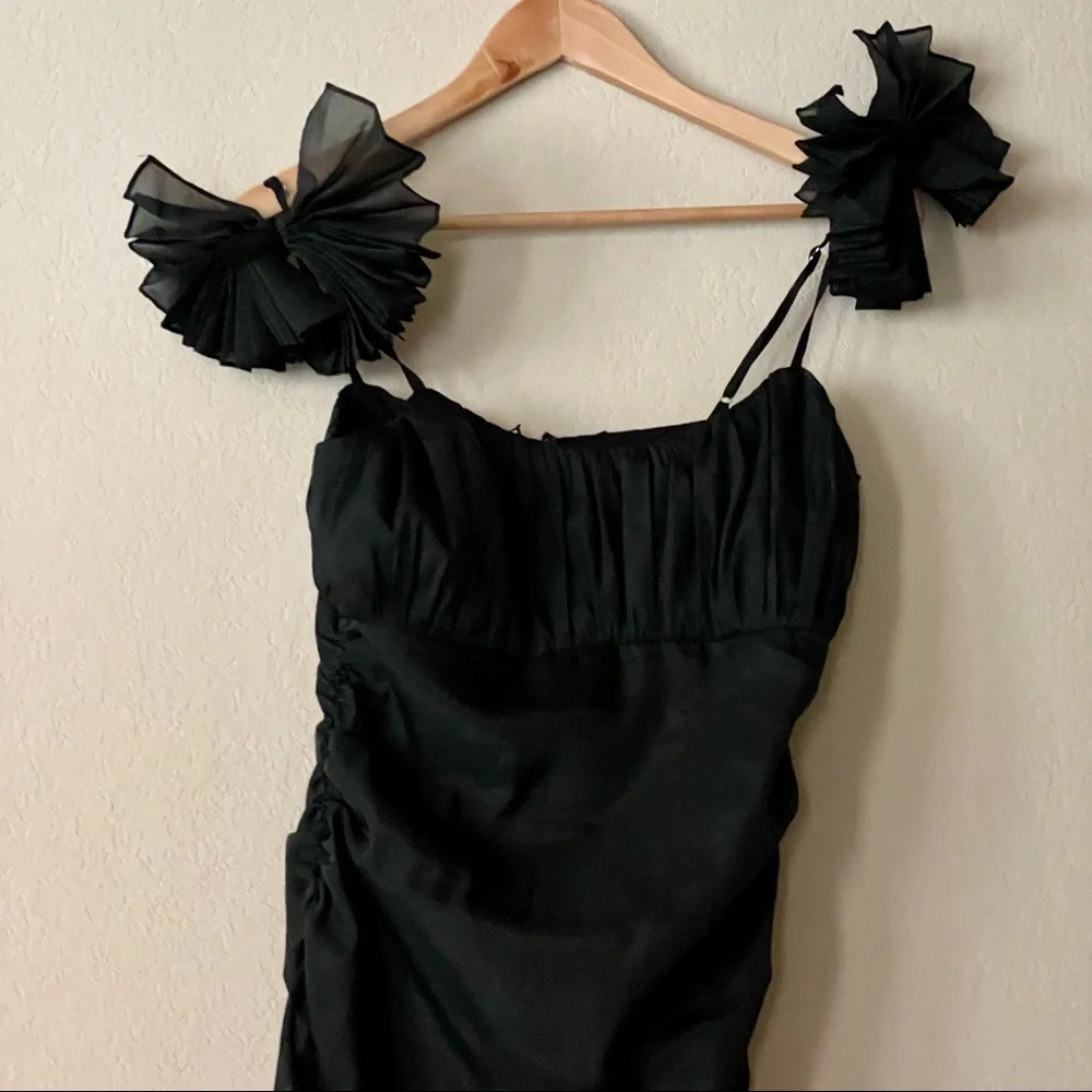 Lovers + Friends Moda Mini Dress Ruched Shoulder Bows Cocktails Party LBD - Picture 5 of 12